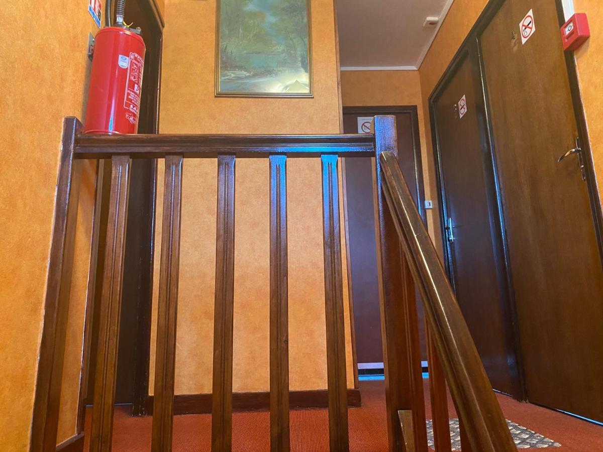 Hotel & Restaurant Hanoi Station แซ็งต์มาโล ภายนอก รูปภาพ